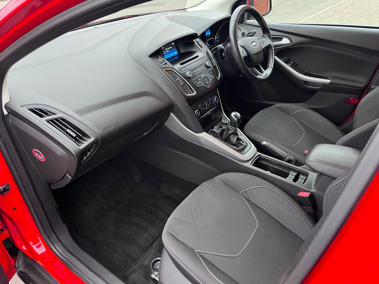 Used Ford Focus 2015 for sale - 77417988: Photo 6