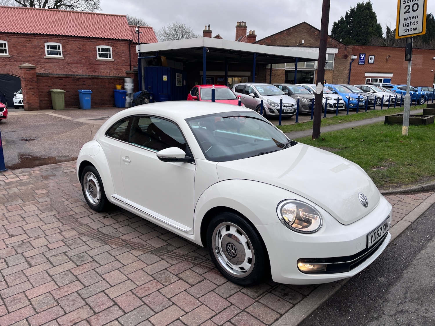 Used Volkswagen Beetle 2012 for sale - 77298303: Photo 1
