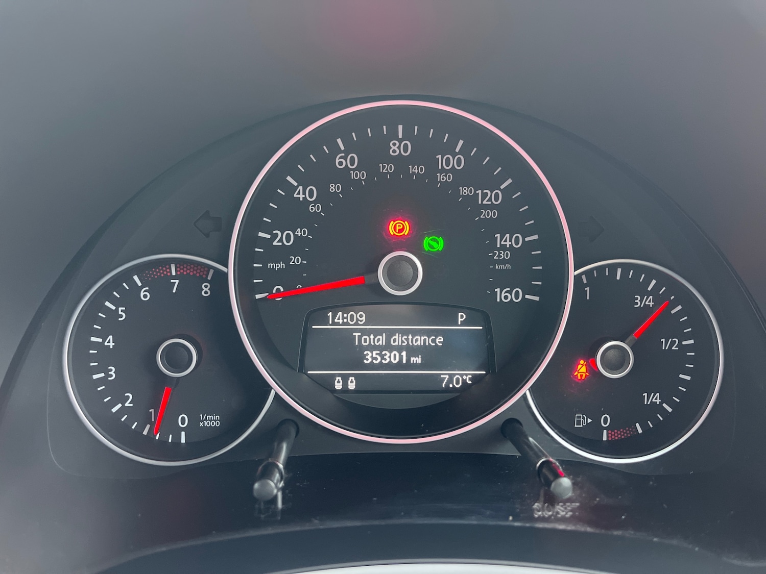 Used Volkswagen Beetle 2012 for sale - 77298303: Photo 5