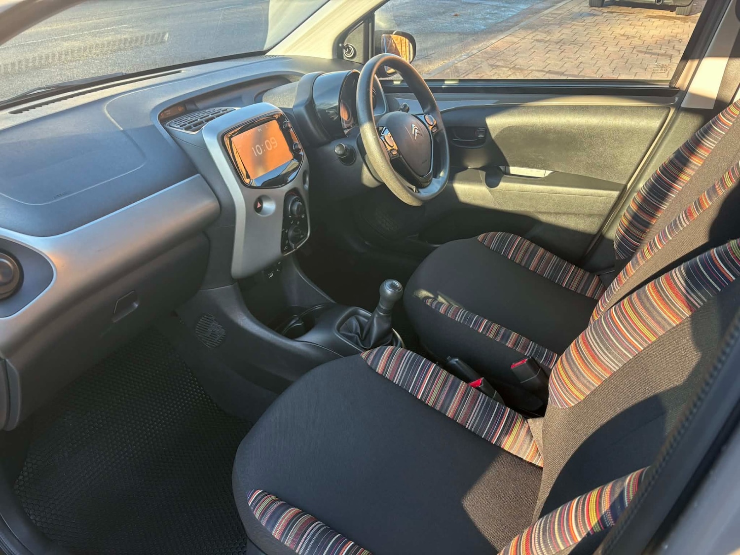 Used Citroen C1 2015 for sale - 76673090: Photo 6