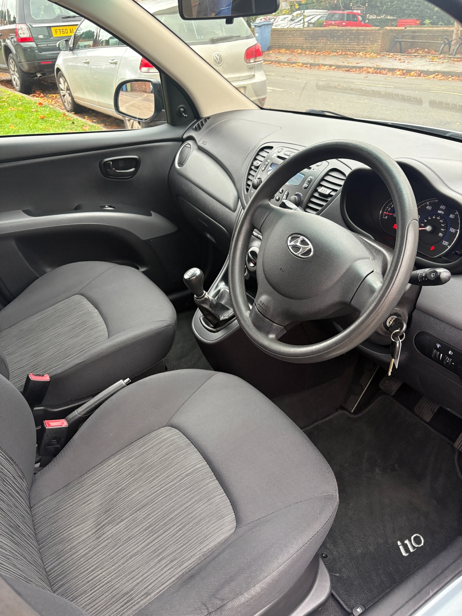 Used Hyundai i10 2012 for sale - 76544351: Photo 4