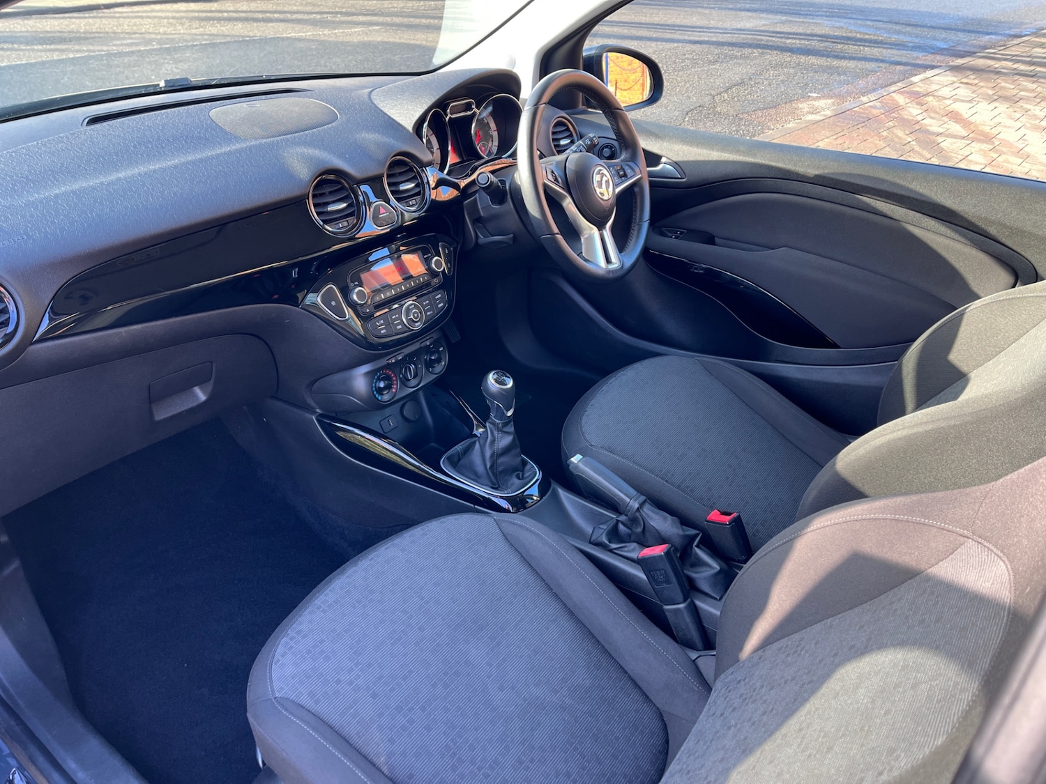 Used Vauxhall ADAM 2015 for sale - 77337403: Photo 6