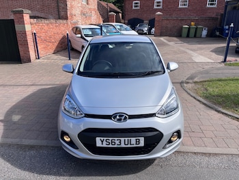 Used Hyundai i10 2014 for sale - 78091610: Photo