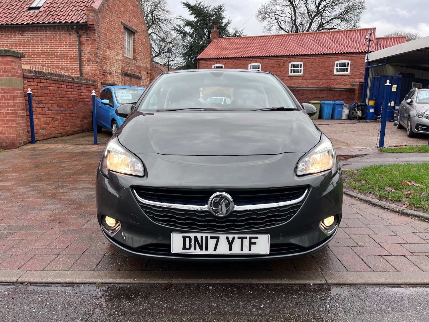 Used Vauxhall Corsa 2017 for sale - 76878358: Photo 2