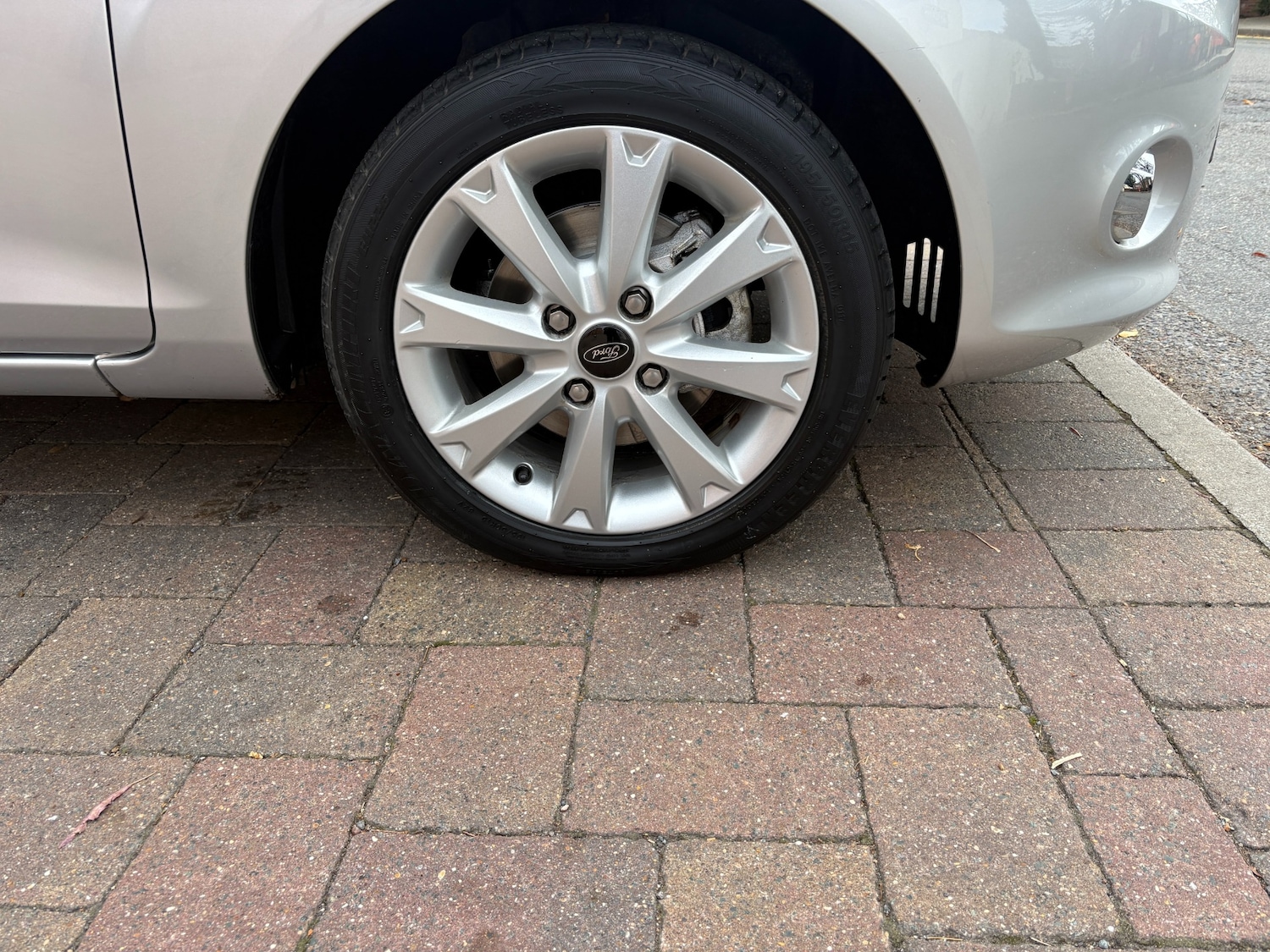 Used Ford Fiesta 2011 for sale - 76234198: Photo 11