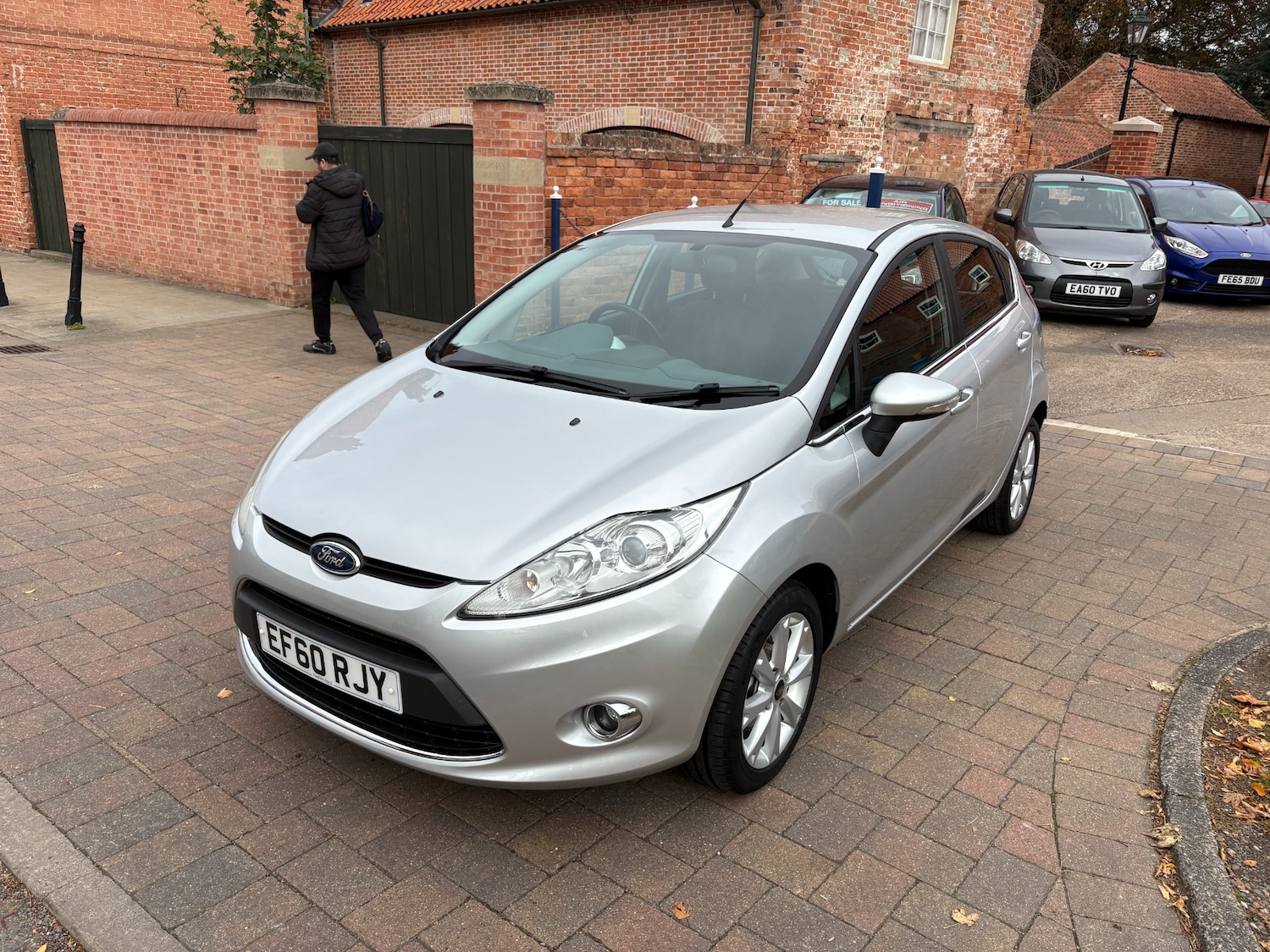 Used Ford Fiesta 2011 for sale - 76234198: Photo 3