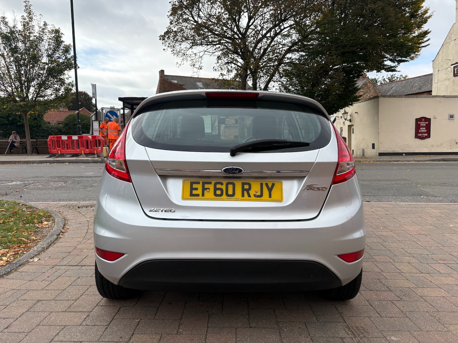 Used Ford Fiesta 2011 for sale - 76234198: Photo 8