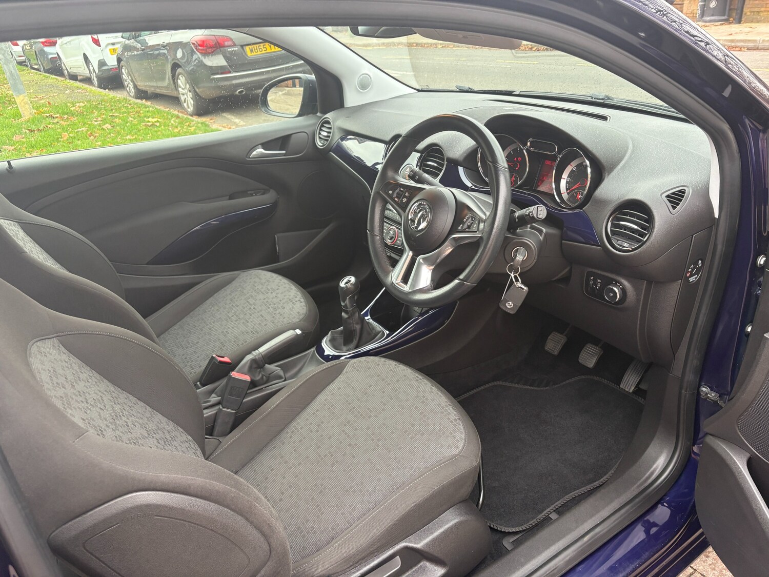 Used Vauxhall ADAM 2014 for sale - 76626073: Photo 4
