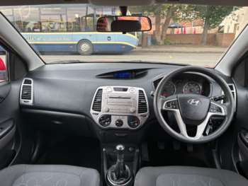 Used Hyundai i20 2012 for sale - 74901534: Photo