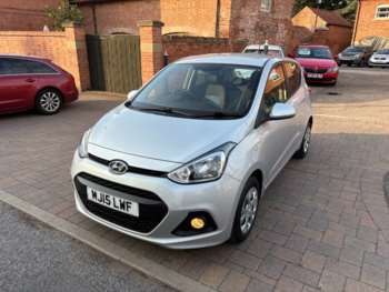 Used Hyundai i10 2015 for sale - 75345907: Photo