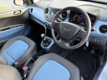 Used Hyundai i10 2015 for sale - 75345907: Photo