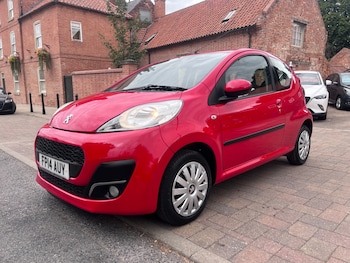 Used Peugeot 107 2014 for sale - 79297669: Photo
