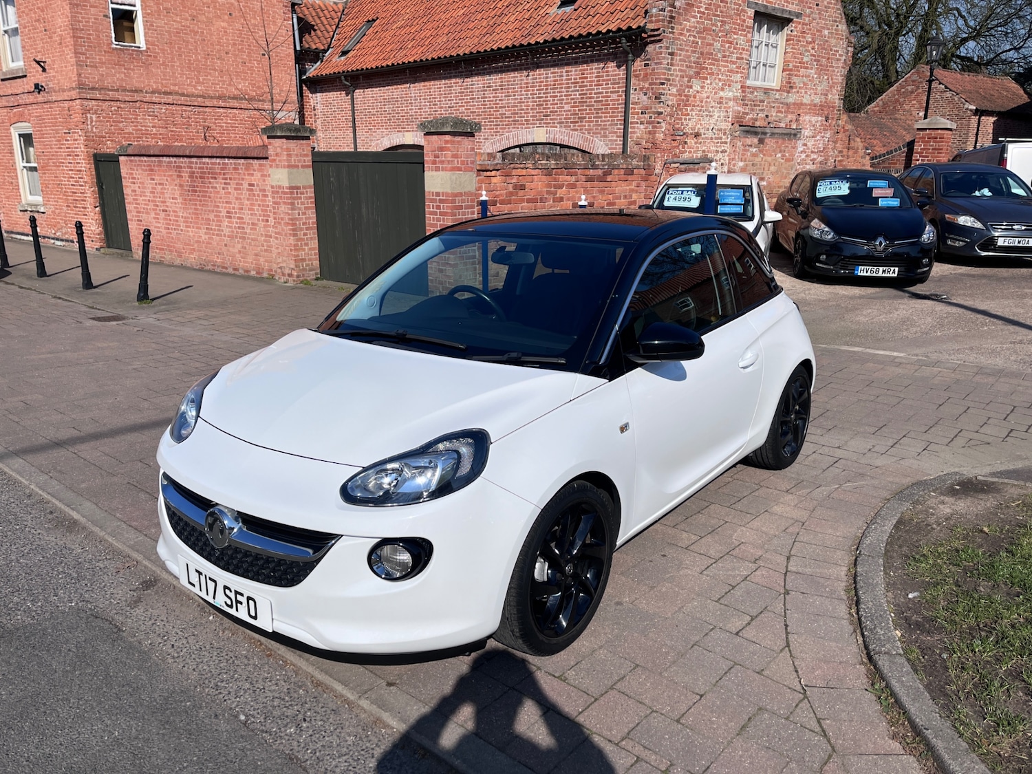 Used Vauxhall ADAM 2017 for sale - 77946667: Photo 3