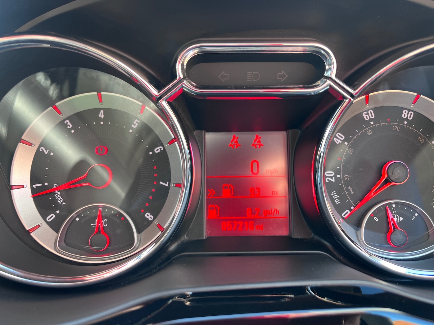 Used Vauxhall ADAM 2017 for sale - 77946667: Photo 5