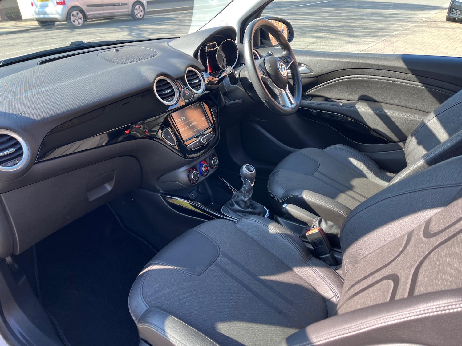 Used Vauxhall ADAM 2017 for sale - 77946667: Photo 6