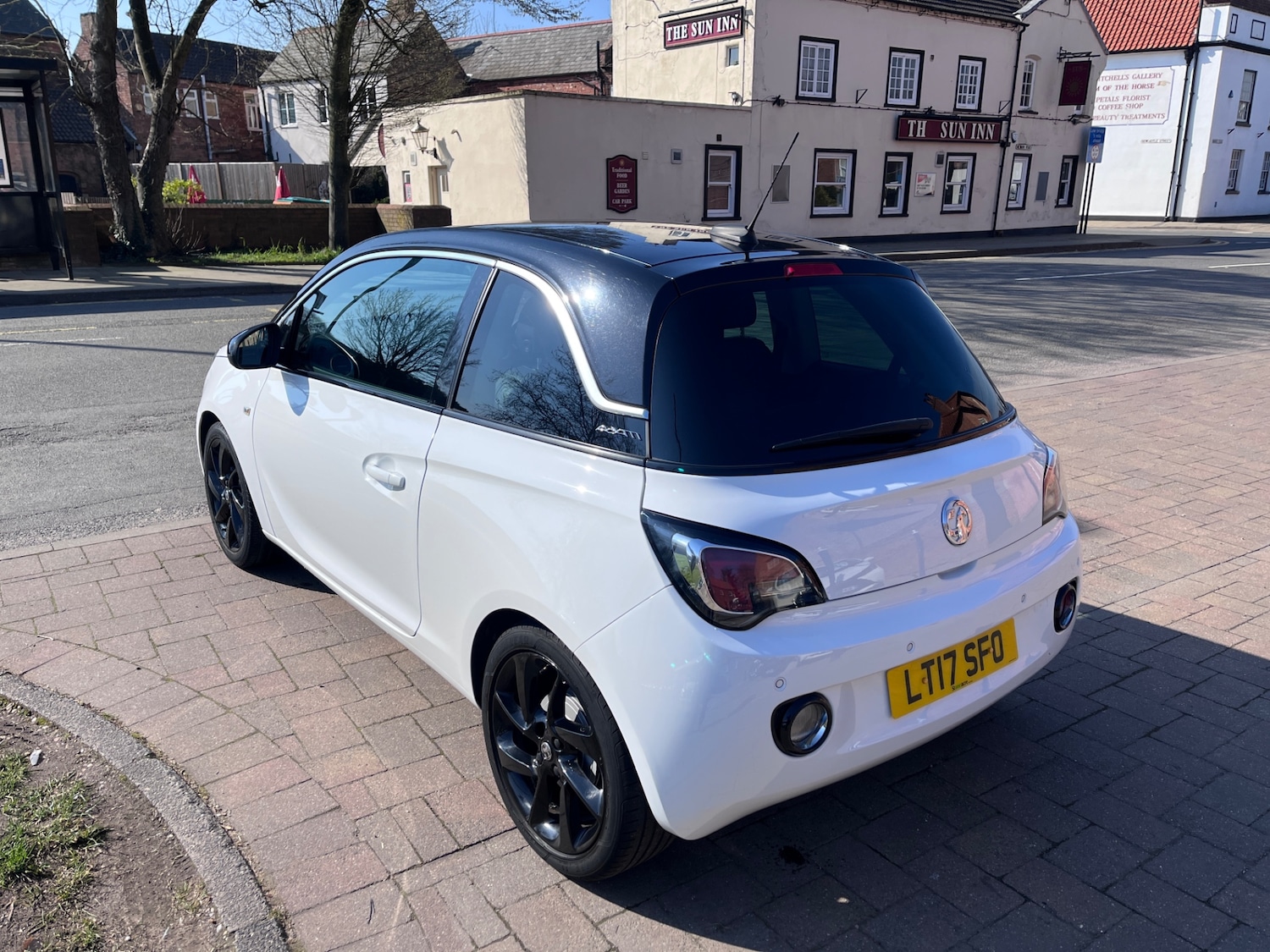 Used Vauxhall ADAM 2017 for sale - 77946667: Photo 7