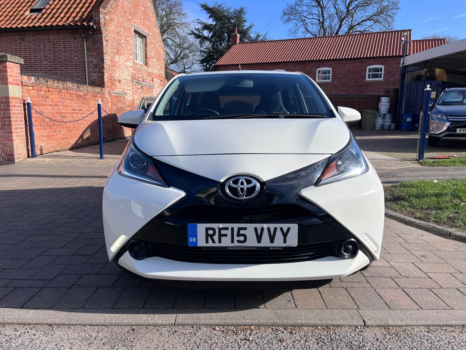 Used Toyota AYGO 2015 for sale - 77729625: Photo 15