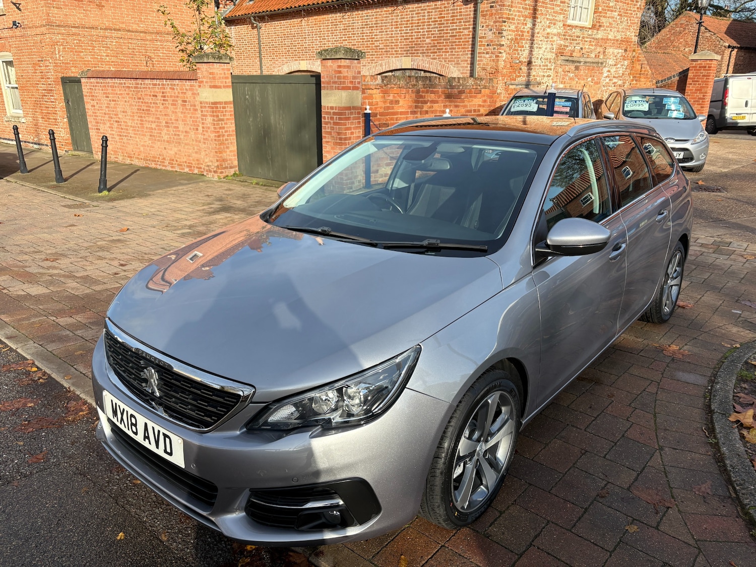Used Peugeot 308 2018 for sale - 76565738: Photo 3