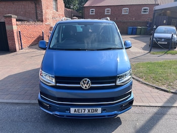Used Volkswagen Transporter 2017 for sale - 79228357: Photo