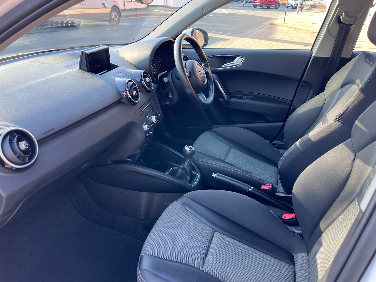 Used Audi A1 2018 for sale - 78166050: Photo 6