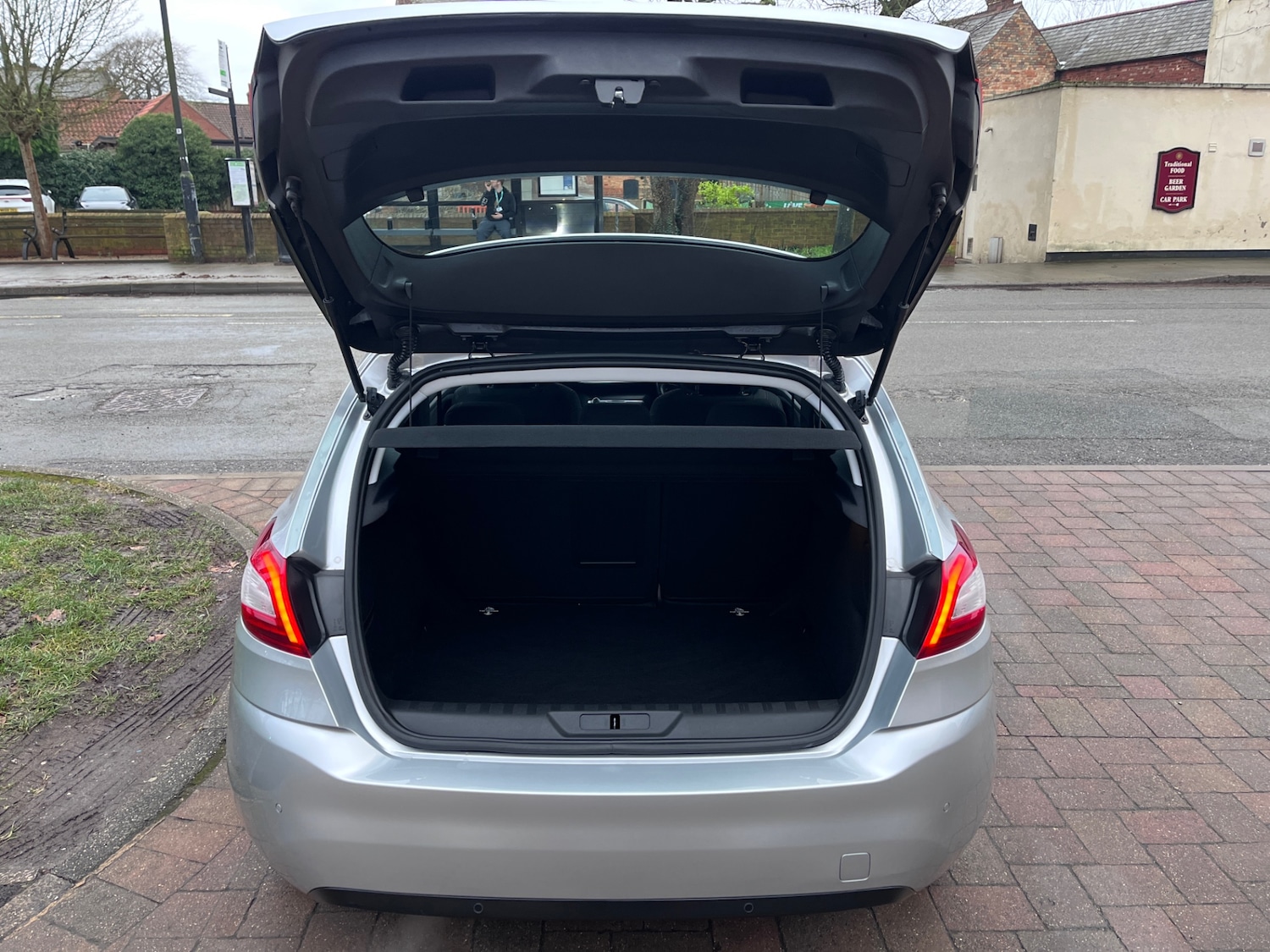 Used Peugeot 308 2017 for sale - 77434734: Photo 13