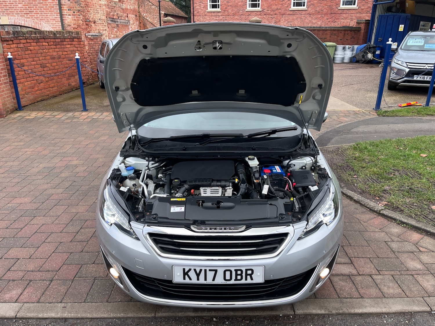 Used Peugeot 308 2017 for sale - 77434734: Photo 14