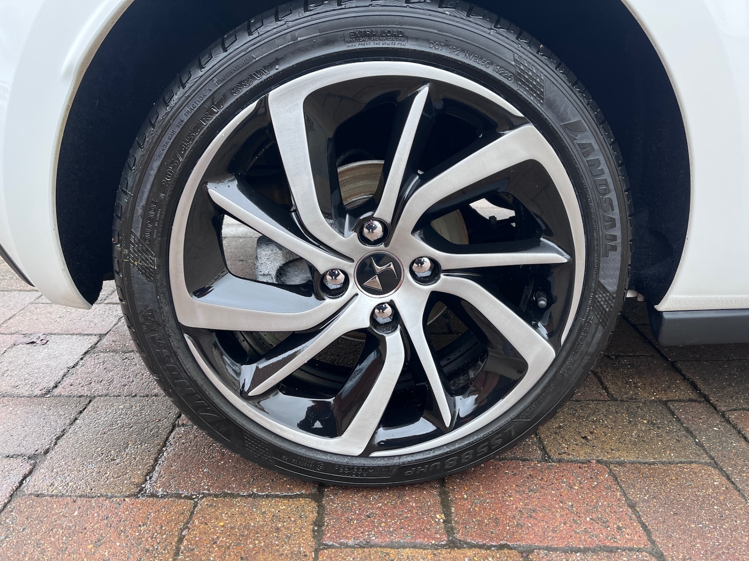 Used DS Automobiles DS 3 2018 for sale - 77298468: Photo 10