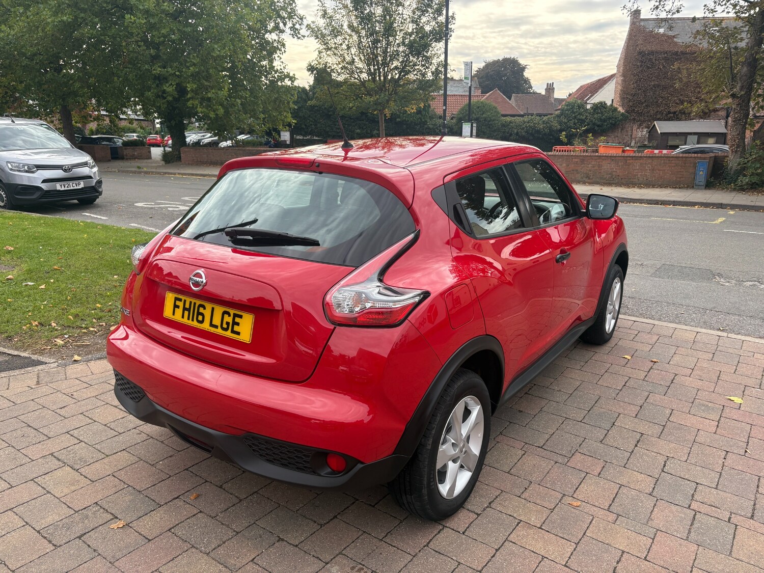 Used Nissan Juke 2016 for sale - 76195867: Photo 9