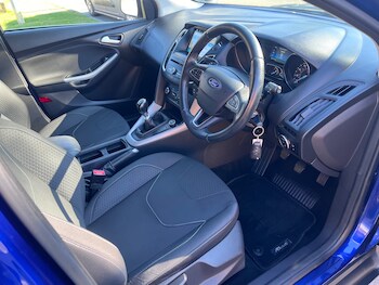 Used Ford Focus 2017 for sale - 78365775: Photo