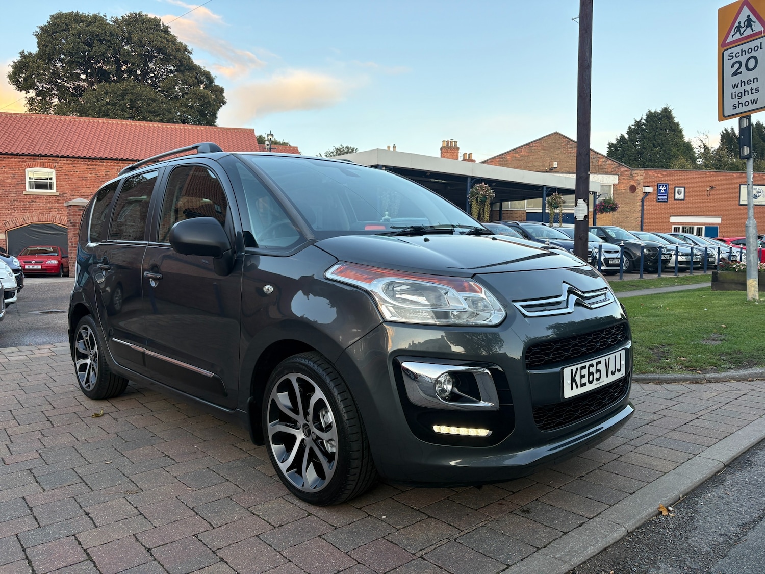 Vehicle 1