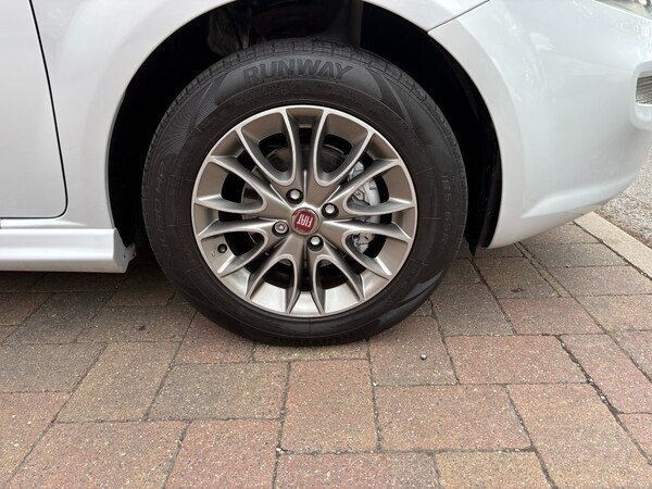 Used Fiat Punto 2012 for sale - 75157614: Photo 10