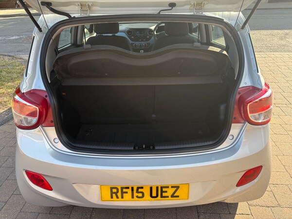 Used Hyundai i10 2015 for sale - 75345846: Photo 11