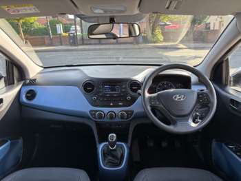 Used Hyundai i10 2015 for sale - 75345846: Photo