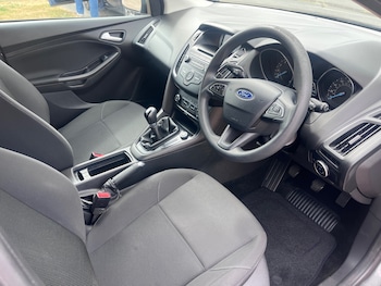 Used Ford Focus 2016 for sale - 79417862: Photo