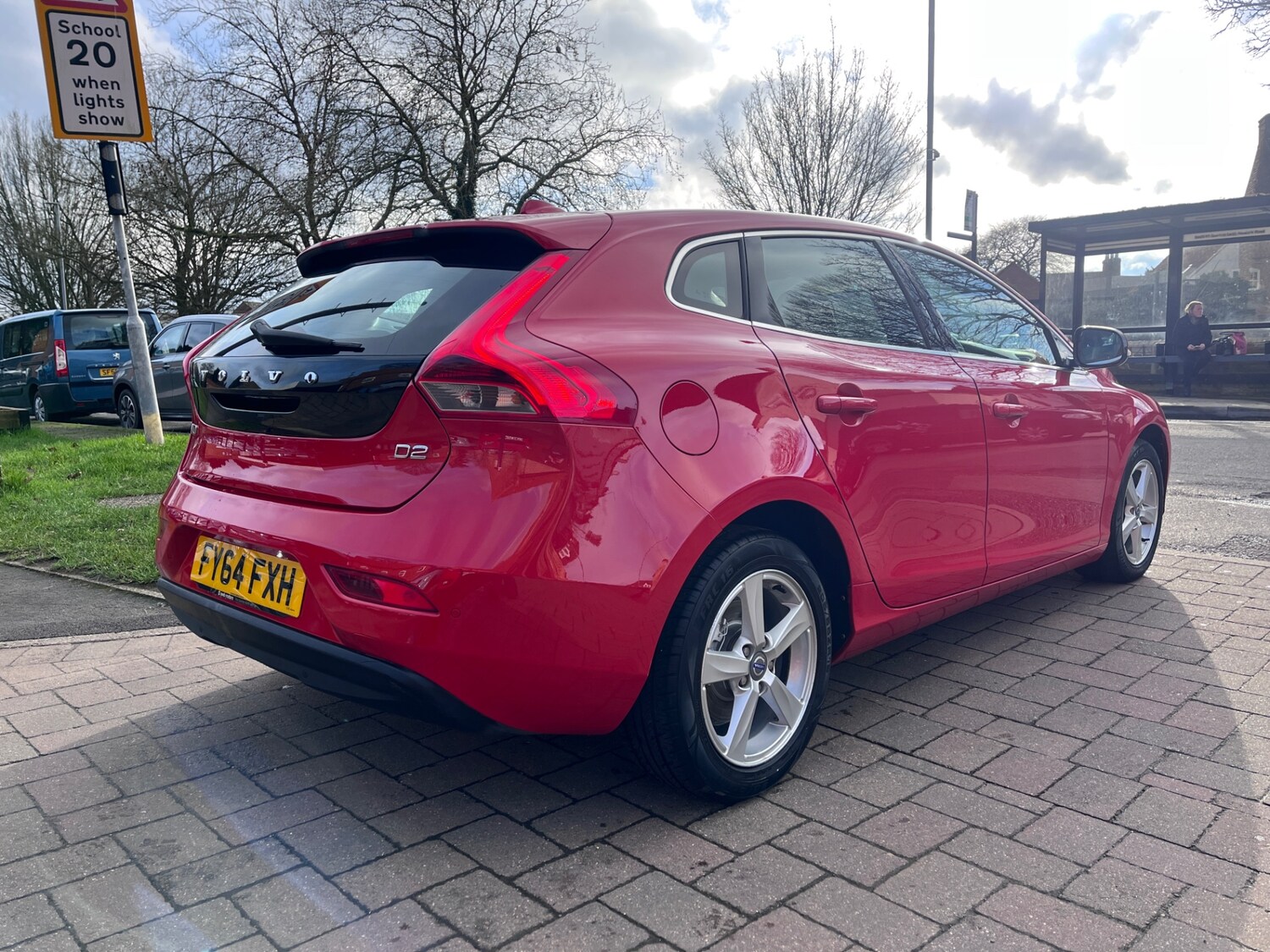 Used Volvo V40 2014 for sale - 77461483: Photo 9