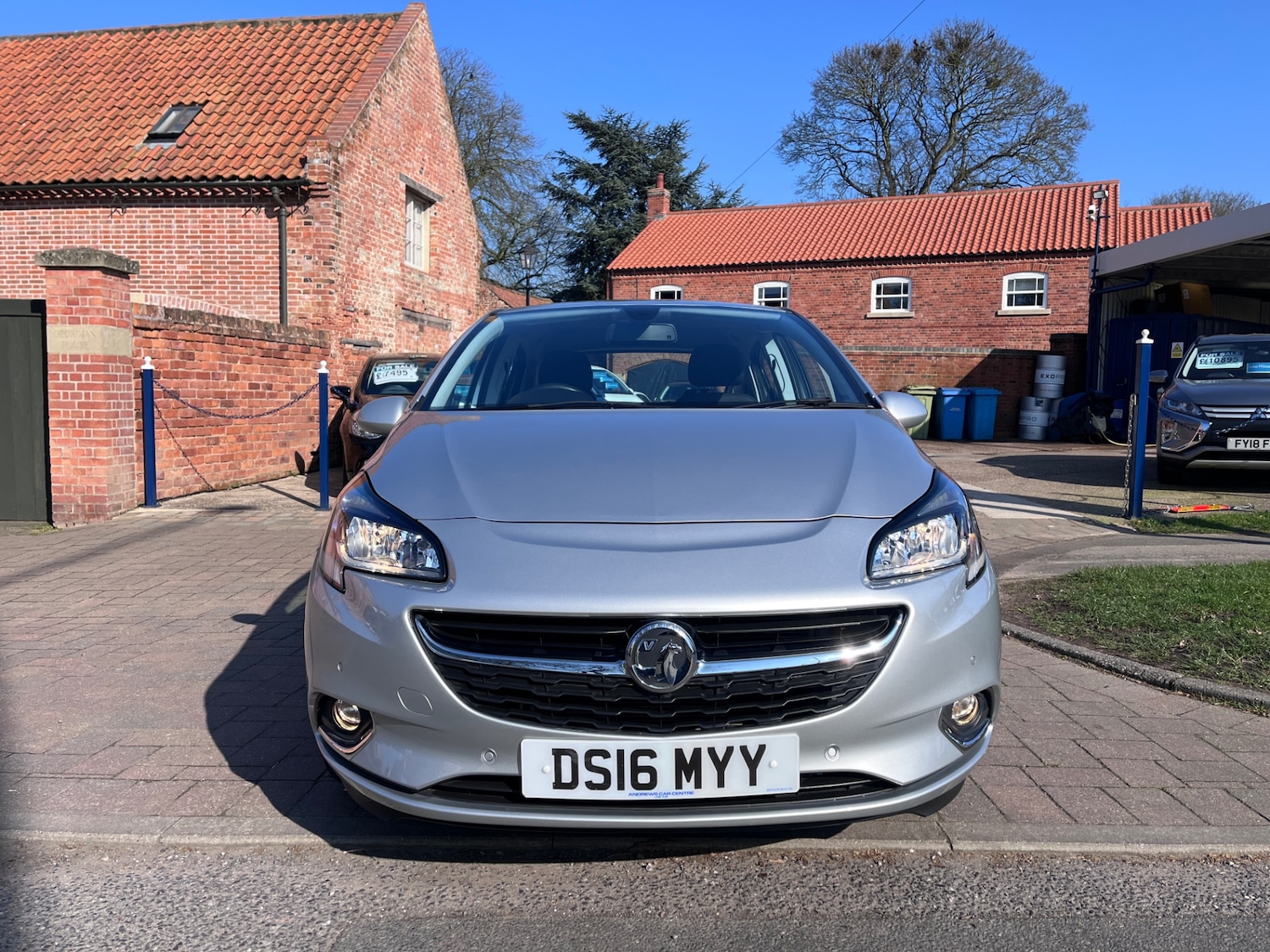 Used Vauxhall Corsa 2016 for sale - 77760529: Photo 2