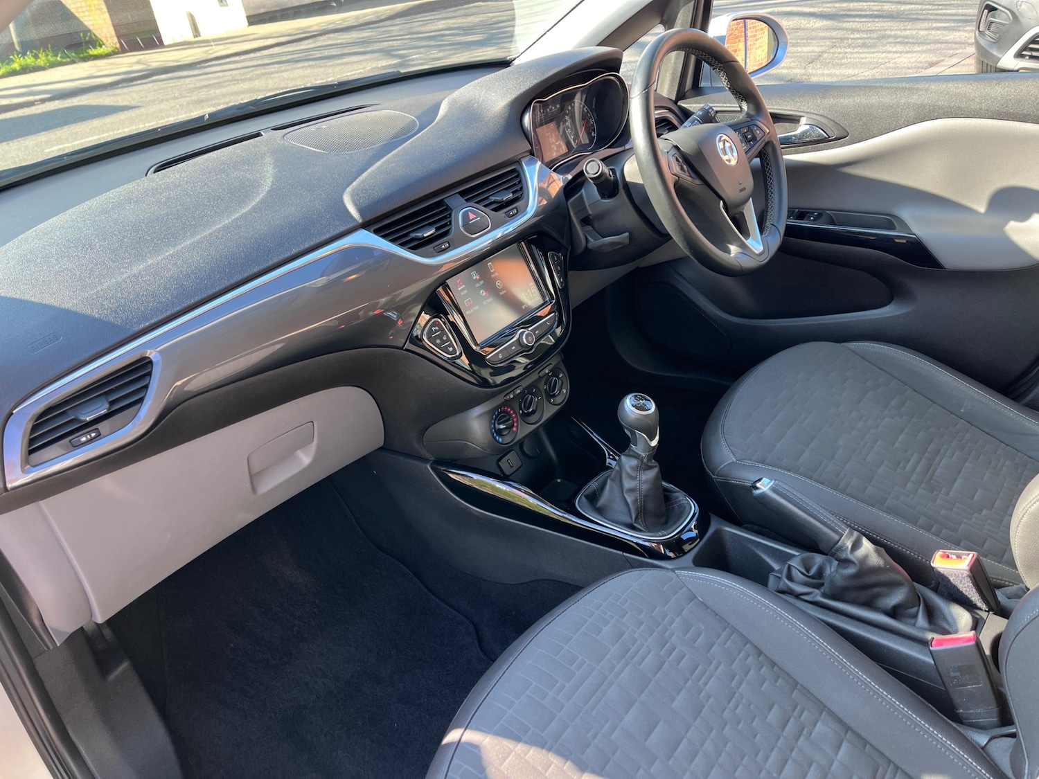 Used Vauxhall Corsa 2016 for sale - 77760529: Photo 6