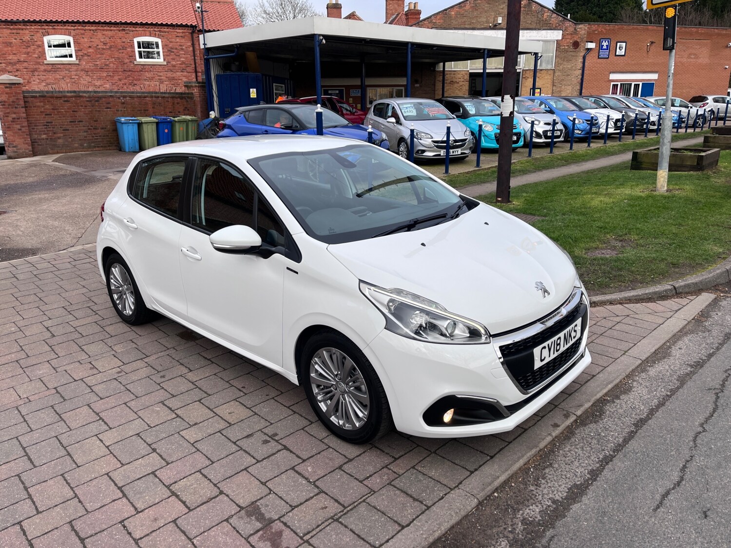 Used Peugeot 208 2018 for sale - 77903411: Photo 15