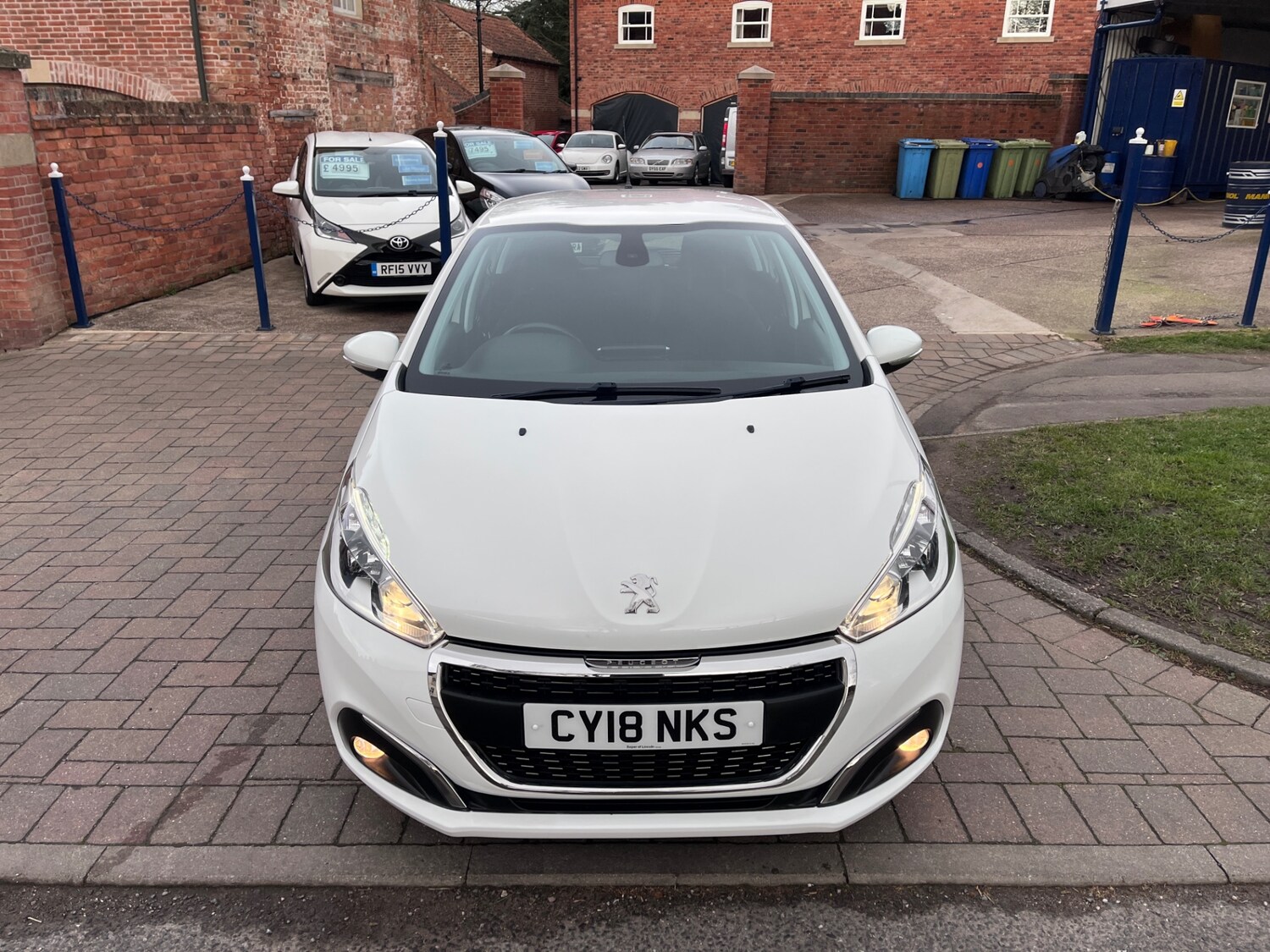 Used Peugeot 208 2018 for sale - 77903411: Photo 16