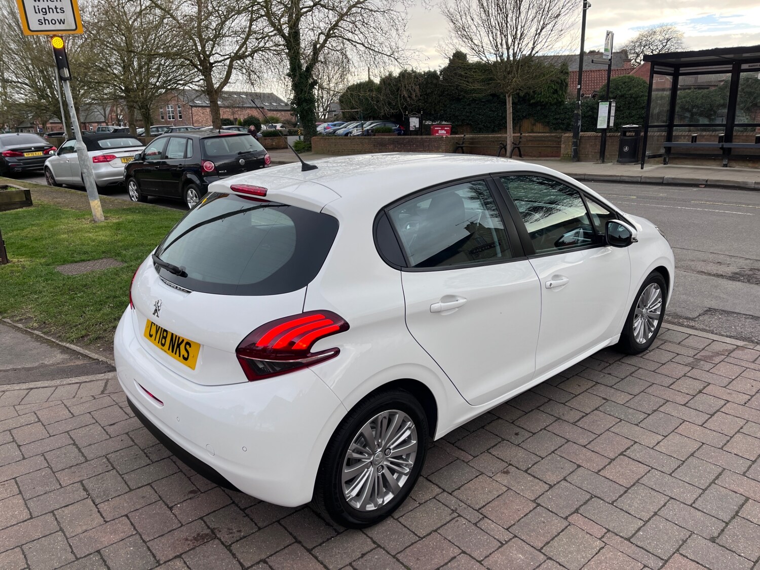 Used Peugeot 208 2018 for sale - 77903411: Photo 18