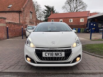 Used Peugeot 208 2018 for sale - 77903411: Photo
