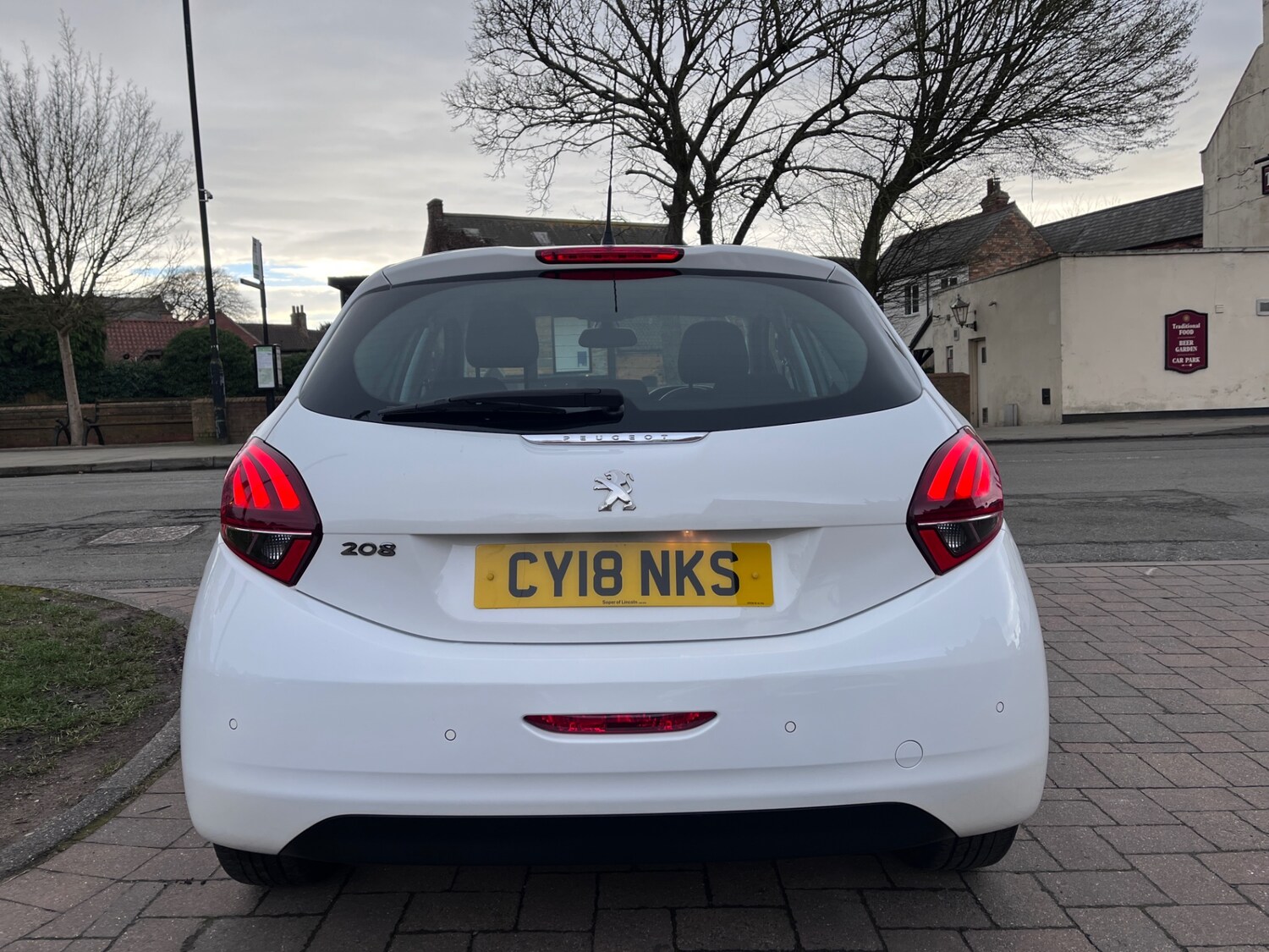 Used Peugeot 208 2018 for sale - 77903411: Photo 8