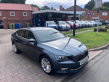 Used Skoda Superb 2016 for sale - 78861873: Photo