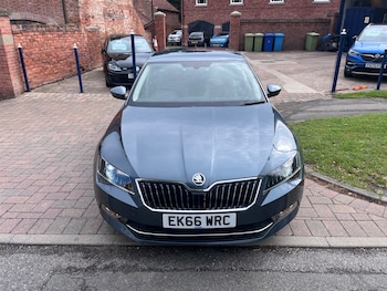 Used Skoda Superb 2016 for sale - 78861873: Photo