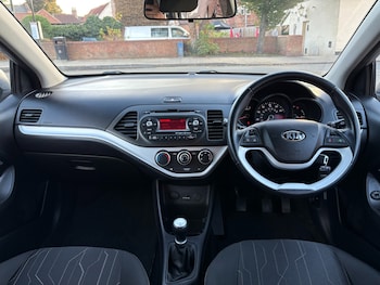 Used Kia Picanto 2015 for sale - 75955666: Photo