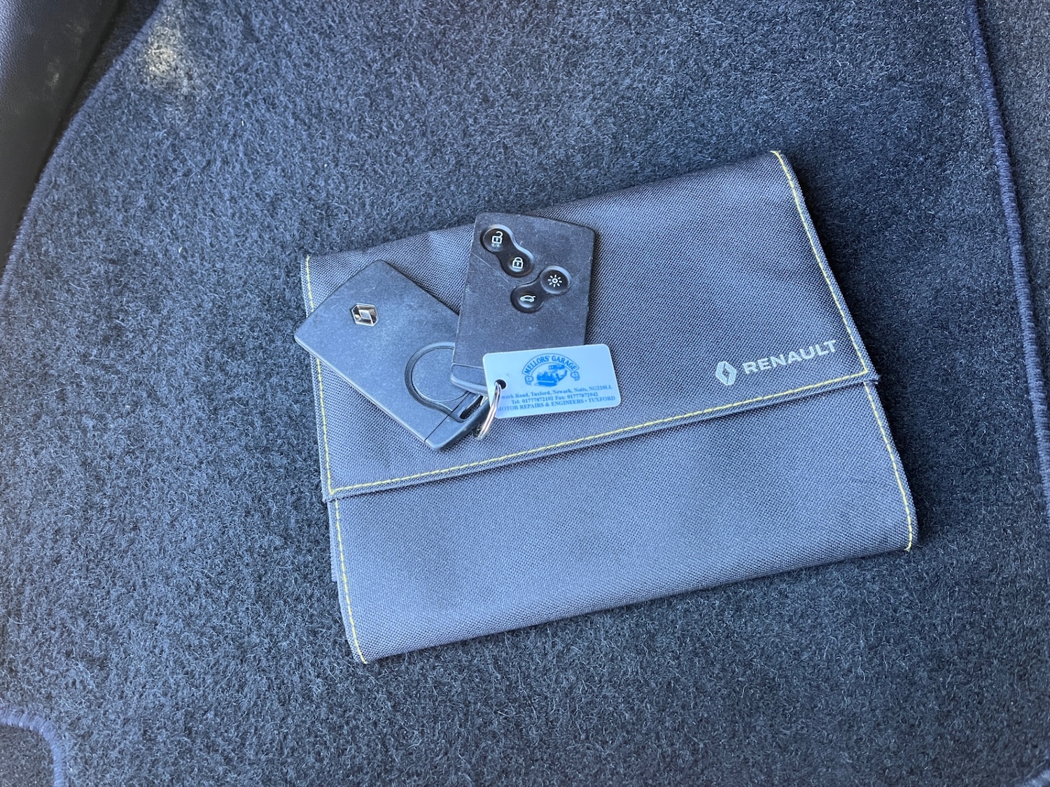 Used Renault Clio 2018 for sale - 77745184: Photo 12