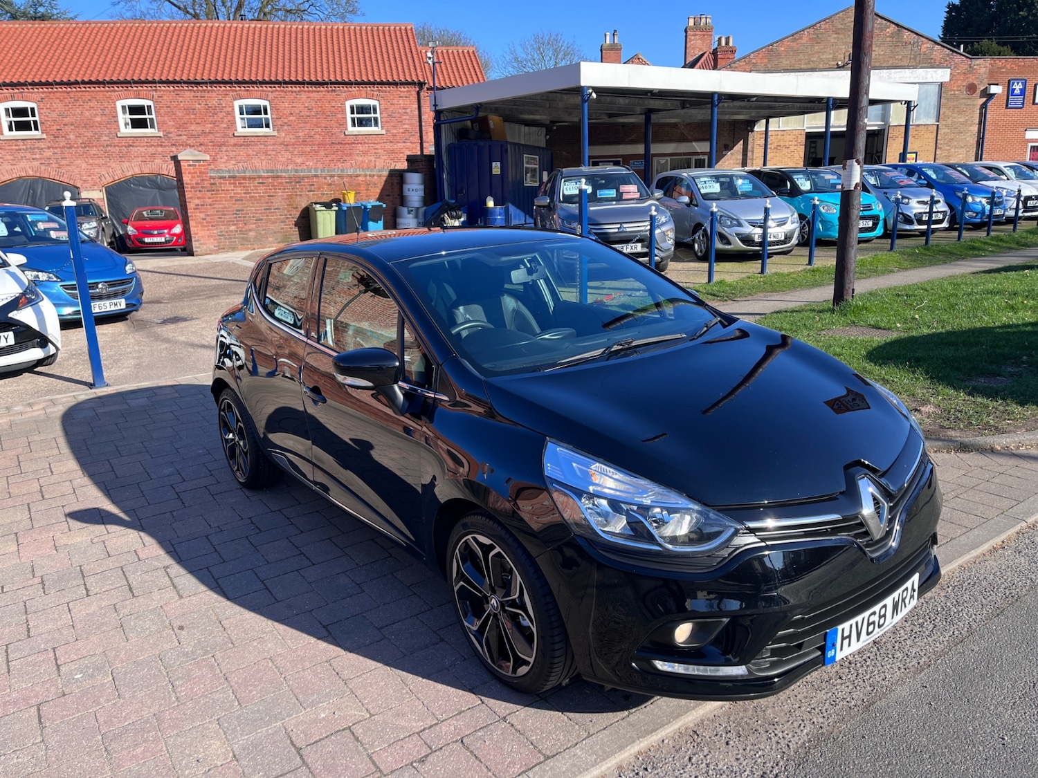 Used Renault Clio 2018 for sale - 77745184: Photo 3