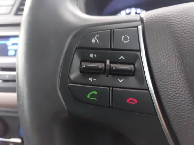 Used Hyundai i20 2015 for sale - 76885549: Photo 16