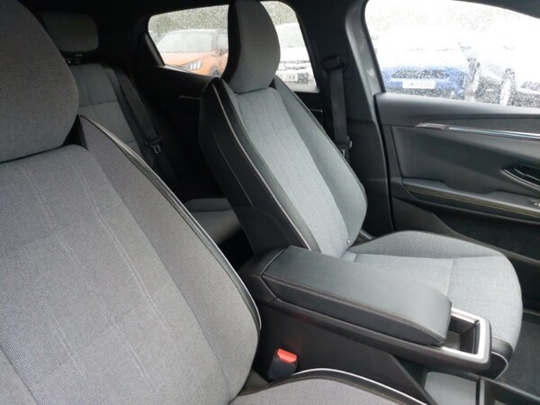 Used Renault Megane E Tech 2022 for sale - 76269219: Photo 13