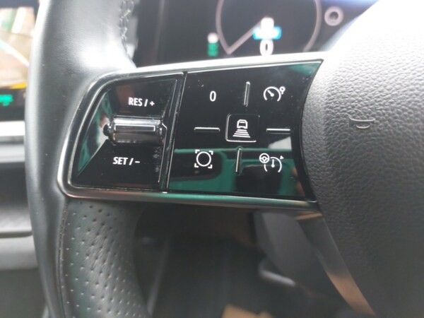Used Renault Megane E Tech 2022 for sale - 76269219: Photo 19
